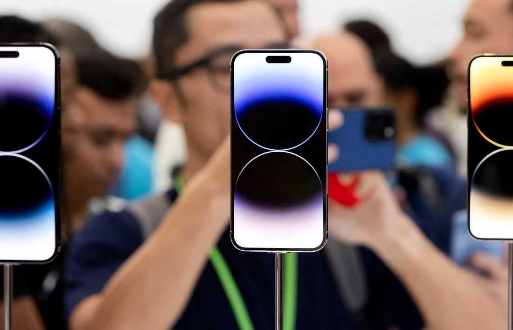 pochemu imenno on uvidel 28 let schastya na iphone