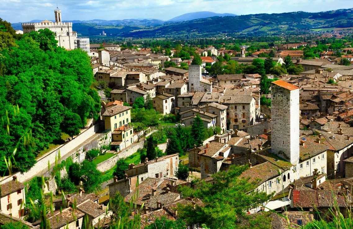 provedite chetyre dnya issleduya umbriyu zelenoe serdtse italii