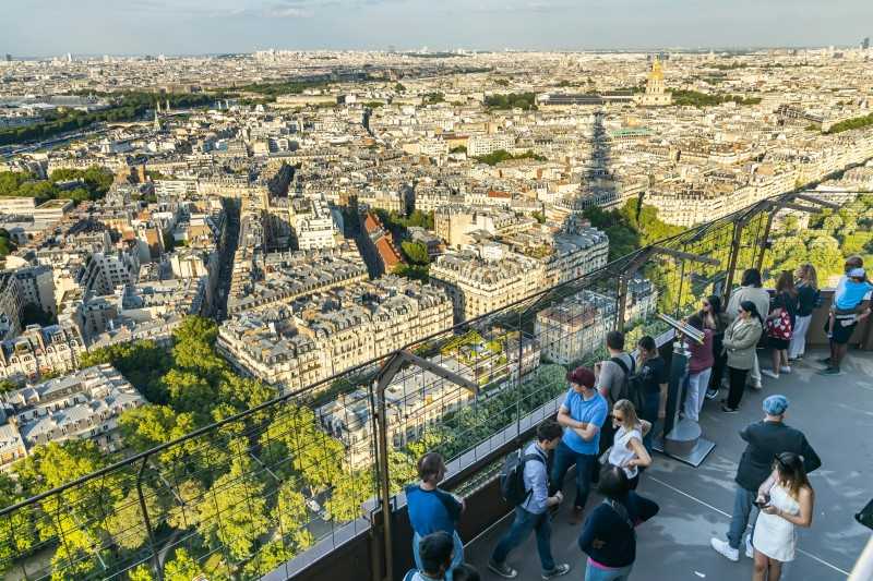 the lonely planet guide to the eiffel tower b4ec793 1