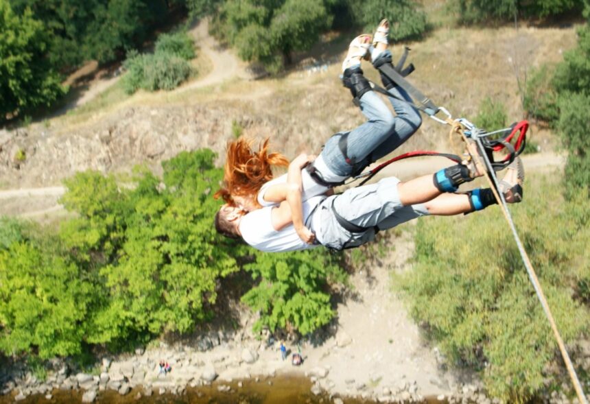 Установите Leapmotor в одиночку и получите бесплатный прыжок с тарзанки