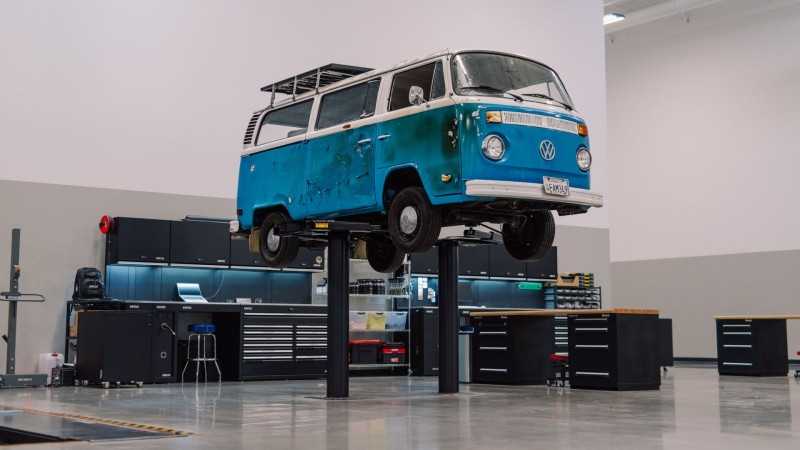 vw restoring inspiring blue bus that survived california wildfires 84cb719 1