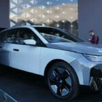 BMW заменяет природное покрытие растениями