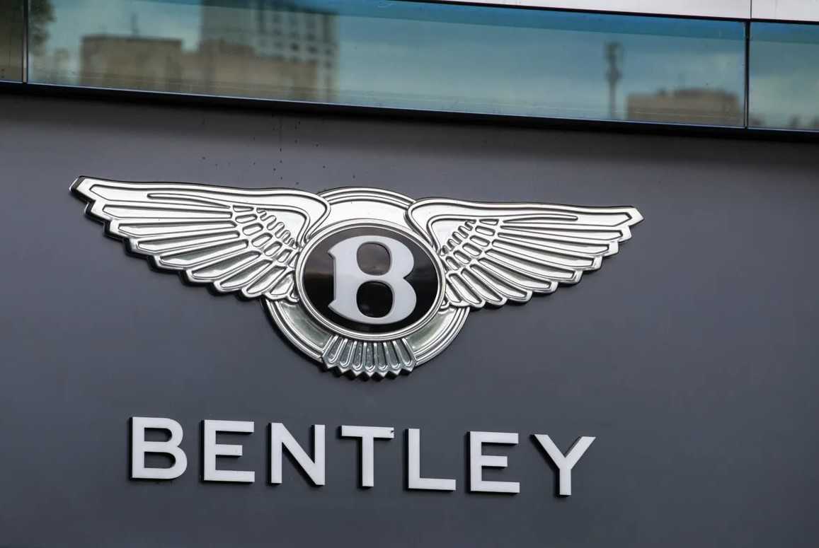 Почему новый водитель Bentley не собирается рыскать