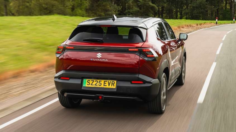 Цена Suzuki e-Vitara упала почти на 4 тысячи фунтов стерлингов.