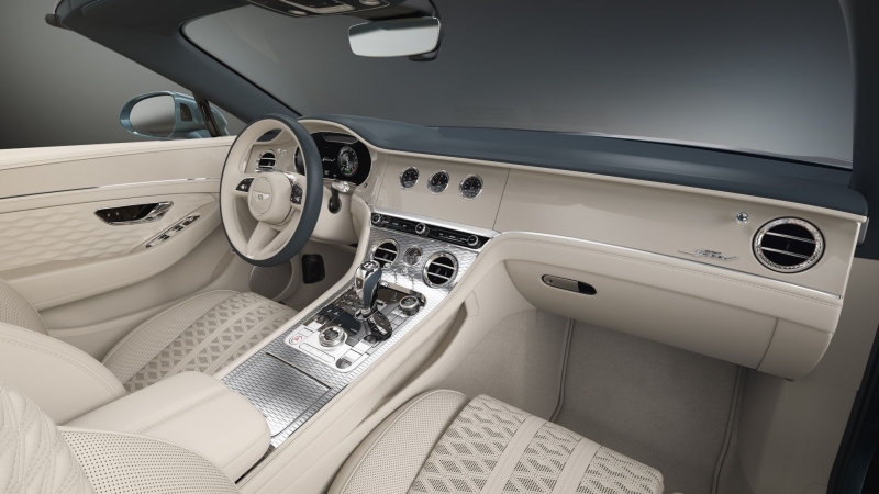 Кастомизация - это бесшумный ход взгляда Bentley 6 Кастомизация - это бесшумный ход взгляда Bentley