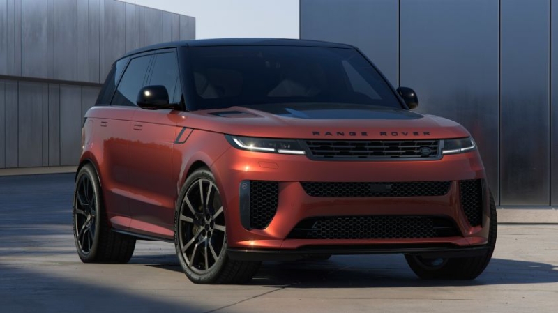 Представляем новый флагманский автомобиль Range Rover Sport SV Carbon по дополнительной цене.