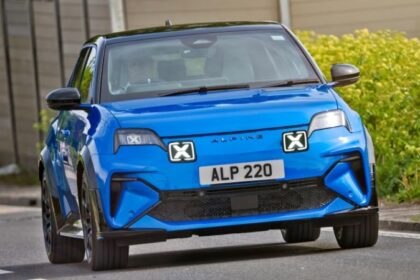 Сделка, которая взорвет рынок: Alpine A290 — горячий хэтч за всего 263 фунта в месяц!