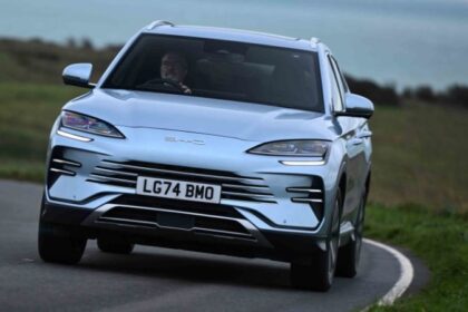 Шок! BYD Seal U — гибридный внедорожник с запасом 50 миль и подключаемым модулем — всего £224 в месяц!