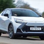Toyota C‑HR — невероятный гибридный кроссовер: копейки на топливо и цена, от которой трудно отказаться!