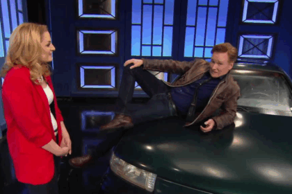 Конан О’Брайен пытается воскресить свой легендарный Ford Taurus 1992 — смотрите, что из этого вышло