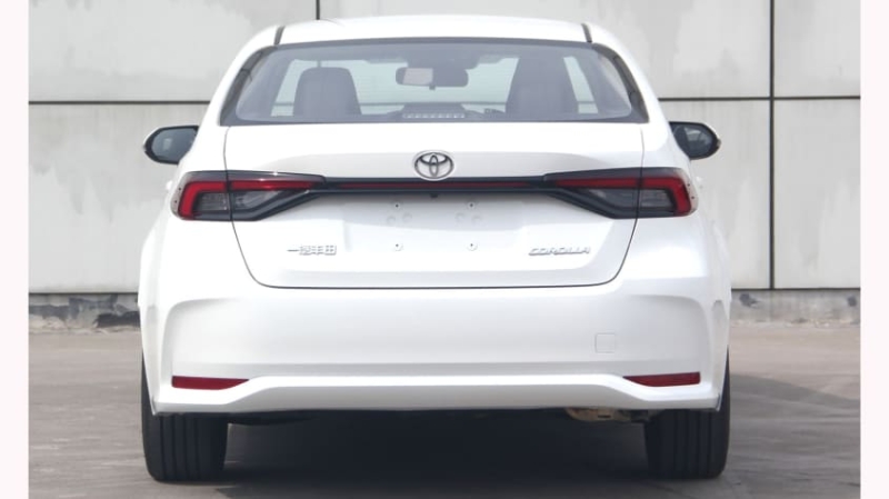 Новая Toyota Corolla получила незабываемый внешний вид в стиле Prius