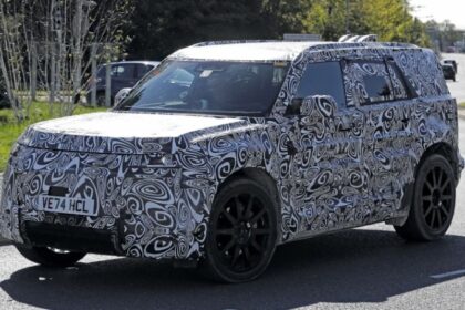 Land Rover Defender Sport