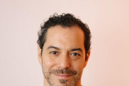 platnyj-startap-menni-mediny-specializirujushhijsja-na-vystavlenii-schetov-ii-agentam-na-osnove-rezultatov-sobral-ogromnyj-startovyj-kapital-v-ra-944b5c7-2076430-jpg