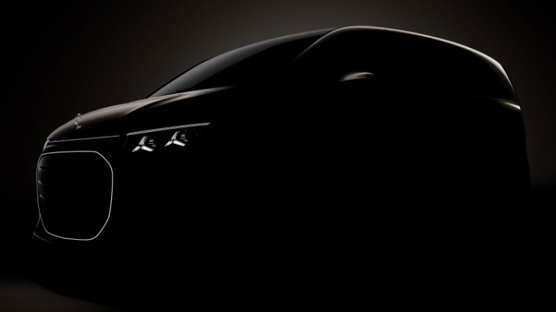 Полностью изготовленный восьмиместный автомобиль Mercedes VLE стремится к роскоши, обычной роскоши лимузина