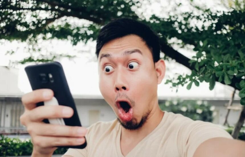 Владельцы Samsung в шоке: компания выпустила серию невероятных трейлеров — фильмовые новинки этого месяца взорвут мозг!