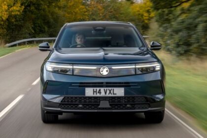 avtomobilnaja-sdelka-dnja-vkljuchite-vygodnuju-modifikaciju-s-vauxhall-grandland-za-192-funta-sterlingov-v-mesjac-42a0188-4727795-jpg