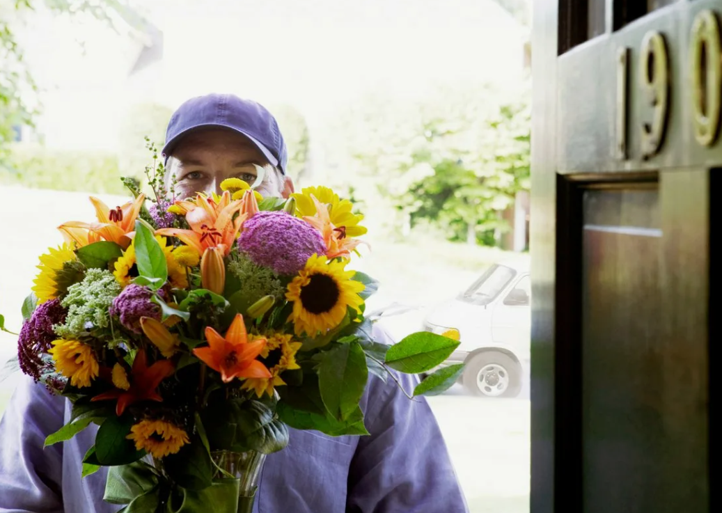 Доставка цветов - дарить подарки стало ещё проще и красивее