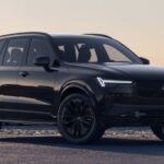 volvo-xc90-stanovitsja-temnym-flagmanskij-vnedorozhnik-poluchit-otdelku-moody-black-edition-217b77b-6607016-jpg