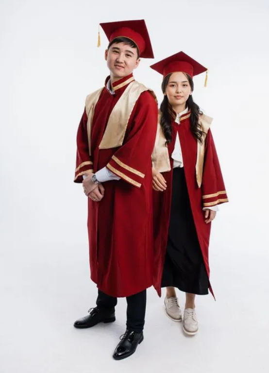 Мантии Алматы с лучшими моделями и трендовыми вариантами