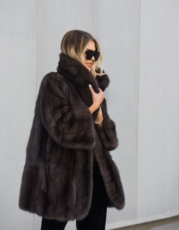 Шубы Стамбул — как выбрать качественную и стильную модель 1 Шубы Стамбул — как выбрать качественную и стильную модель